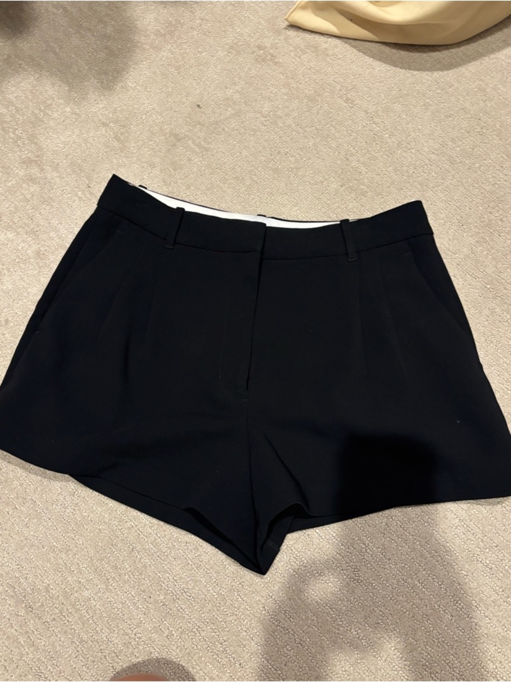 Aritzia Black High-Waist Tailored Women's Shorts